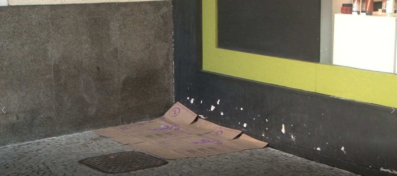 Homem encontrado morto na Rua do Imperador, na terça-feira (28), vivia em situação de rua