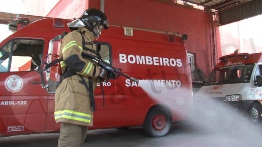 Cláudio Castro isenta taxa de incêndio de 2021 a moradores de áreas afetadas por chuvas