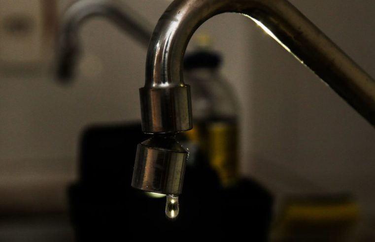 Ao menos seis bairros ficarão sem água, por 24h, na próxima quarta-feira