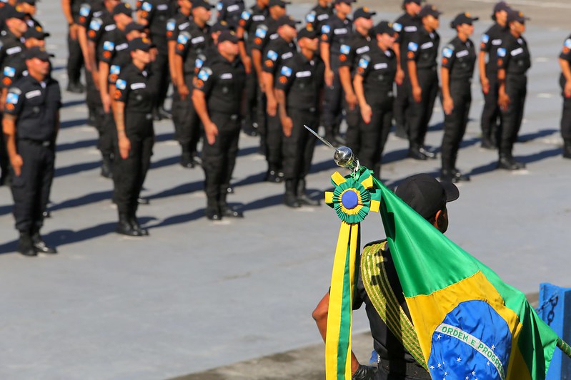 Policiais recém-formados vão reforçar o patrulhamento na capital fluminense