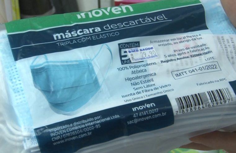 Após aumento de pessoas positivadas com Covid-19 procura por máscaras de proteção também sobe