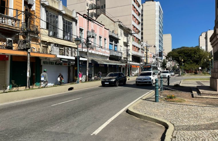 Petrópolis ainda tem vias interditadas nesta quarta-feira (06)
