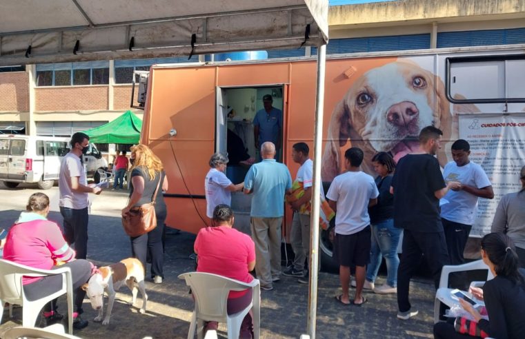 Mais de 500 pets já foram atendidos pelo castramóvel contratado pela Prefeitura