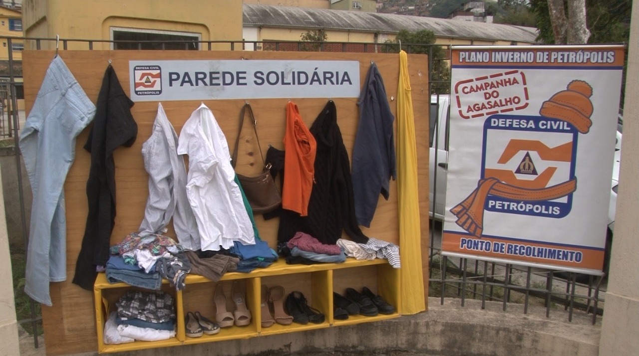 Defesa Civil de Petrópolis inicia campanha de inverno para doações