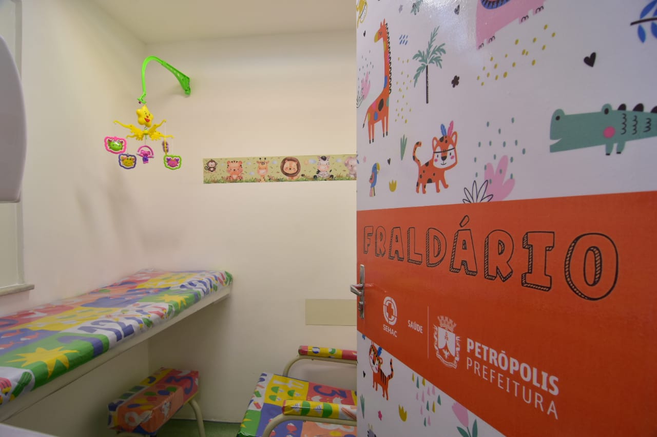 Sehac ganha veículo para fazer entrega exclusiva da alimentação dos pacientes e funcionários das UPAS
