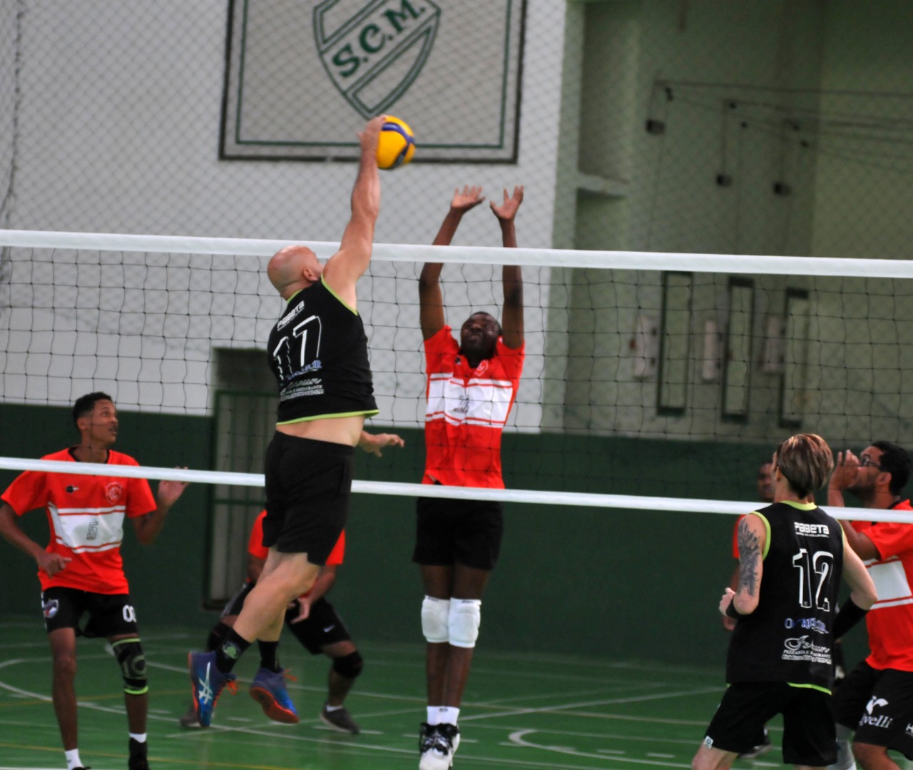 Começa o Campeonato de Vôlei Masculino em Petrópolis