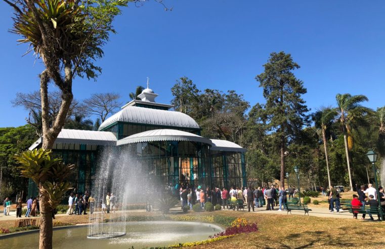 Depois de quase três anos fechado, Prefeitura entrega reforma do Palácio de Cristal