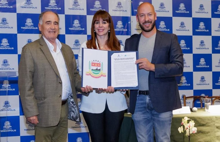 Prefeitura de Teresópolis e Unifeso assinam acordo de cooperação educacional na Saúde Pública