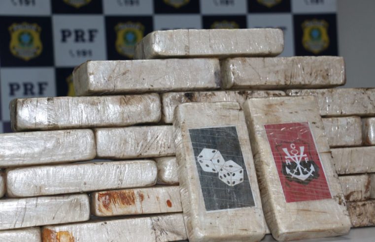 Polícia Rodoviária Federal apreende 30 tabletes de pasta base de cocaína em Seropédica