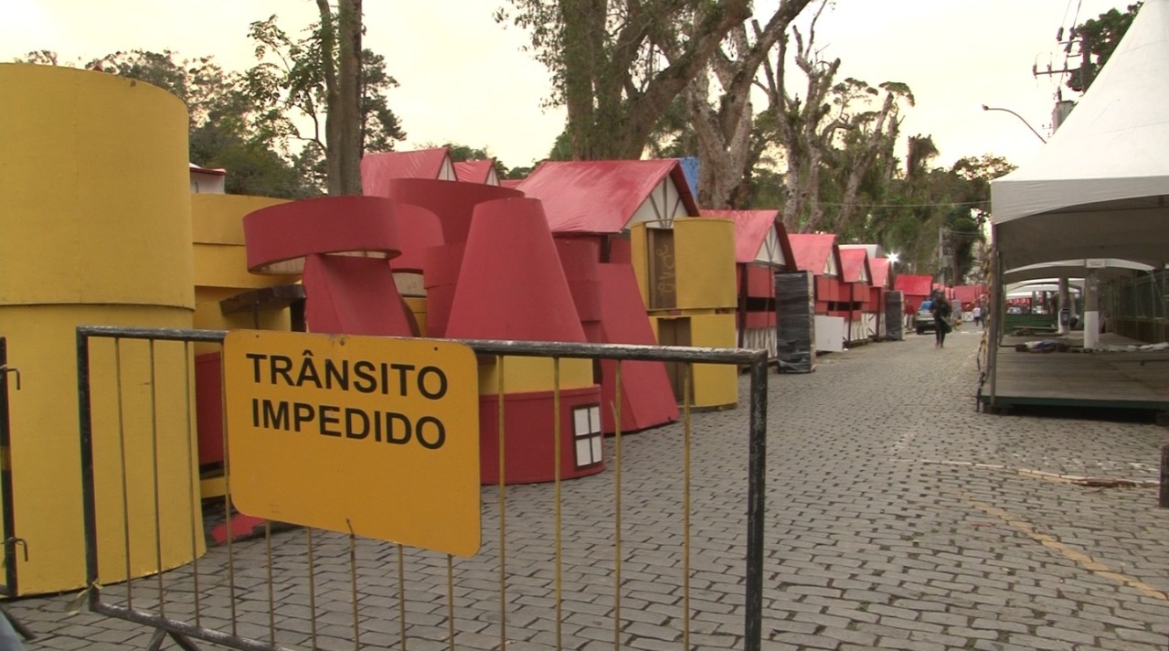 Motoristas contarão com vias alternativas durante a Bauernfest