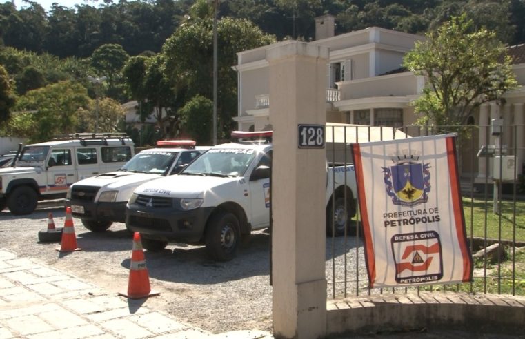 Defesa Civil de Petrópolis retoma emissão de Declaração de Residência para saque do FGTS por calamidade