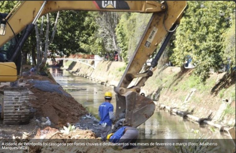 Recursos da Defesa Civil Nacional são utilizados em obras de recuperação em Petrópolis