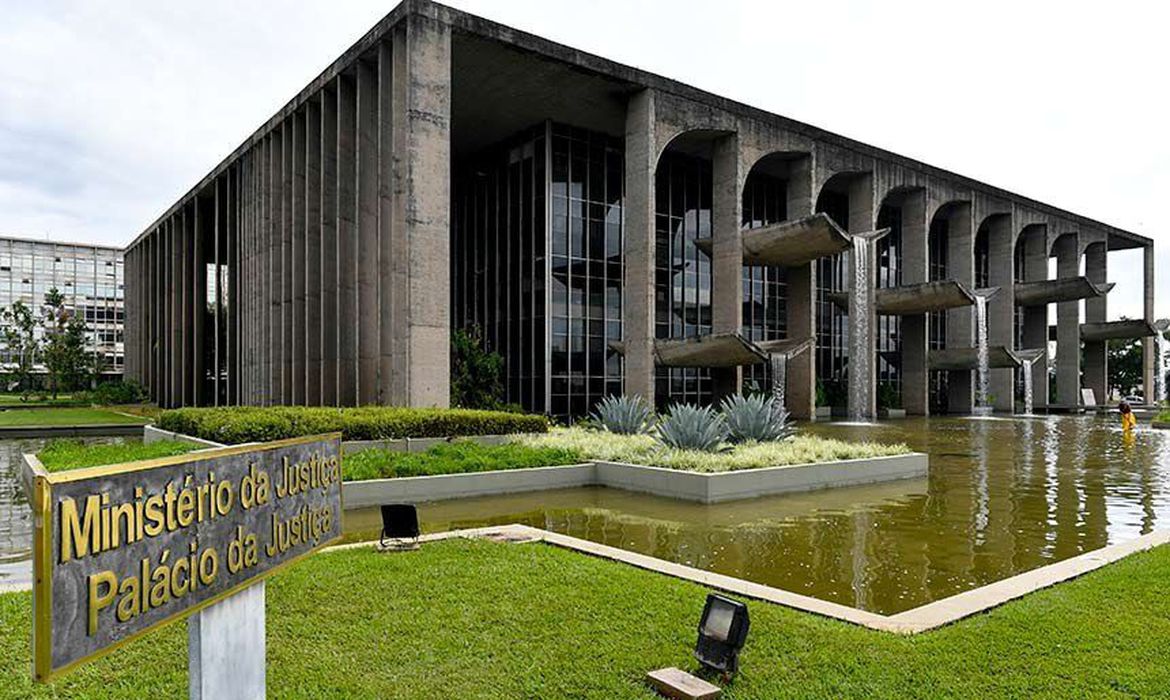 Justiça arrecada quase R$ 13 milhões com leilões somente em julho