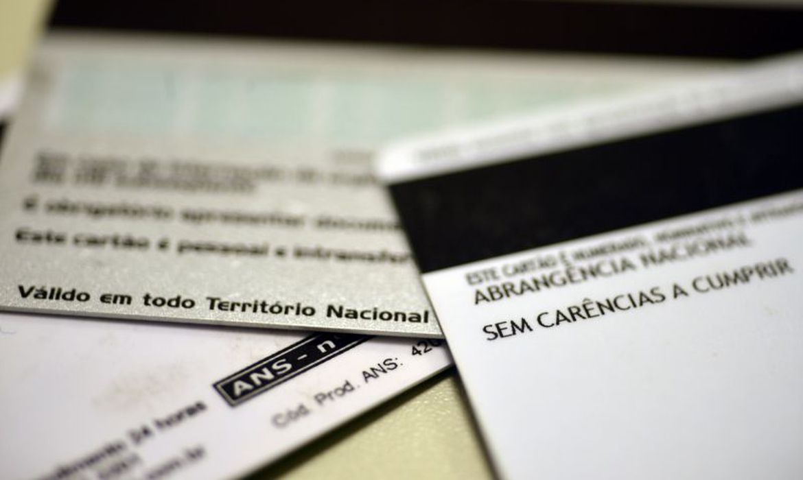 Em 2020, beneficiários de planos de saúde somavam 47,4 milhões