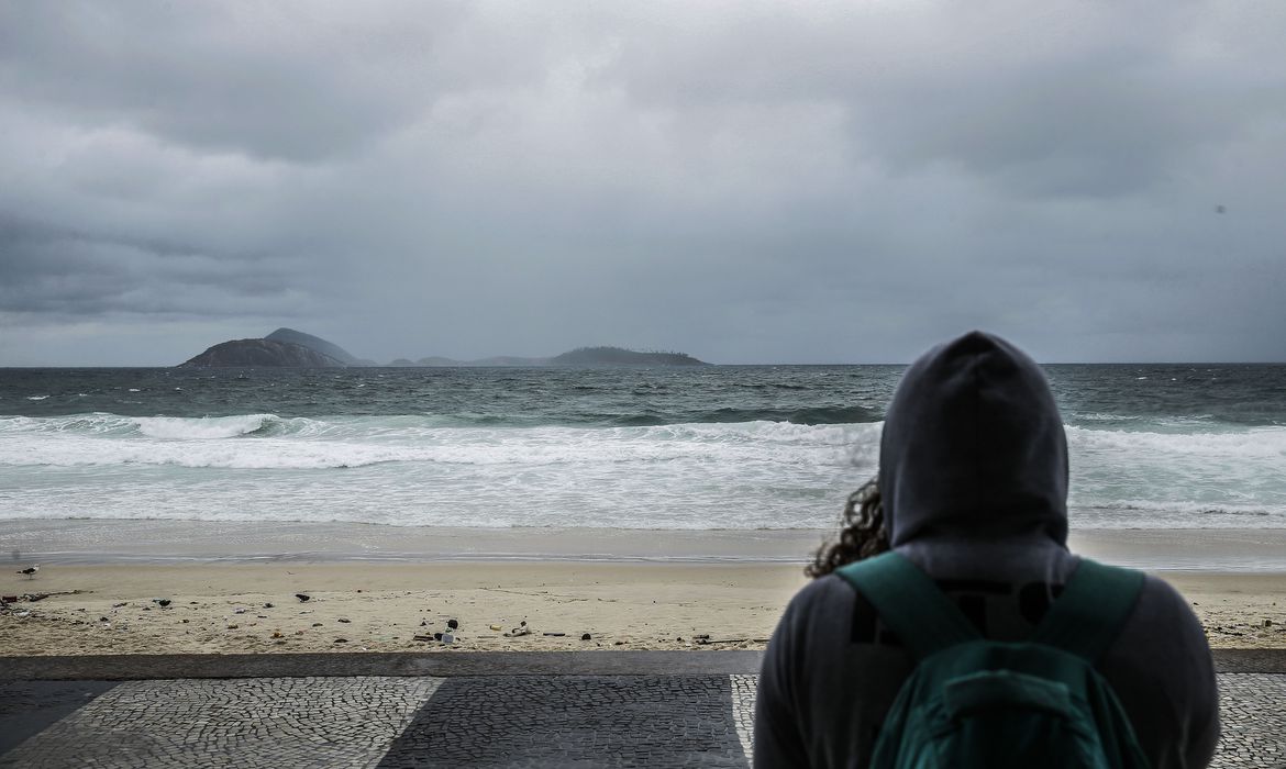 Rio terá queda brusca de temperatura com chegada de frente fria
