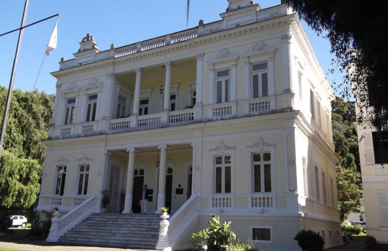 TCE cobra Prefeitura publicação de Diários Oficiais