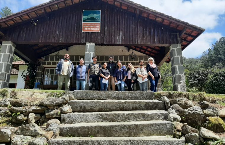 Voluntários do Parque Municipal assinam termo de adesão e começam atuar na unidade a partir da 2ª quinzena de outubro
