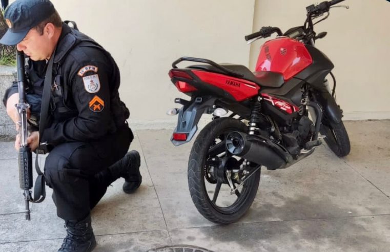 Policiais Militares do 26º BPM recuperaram Motocicleta furtada em Itaipava