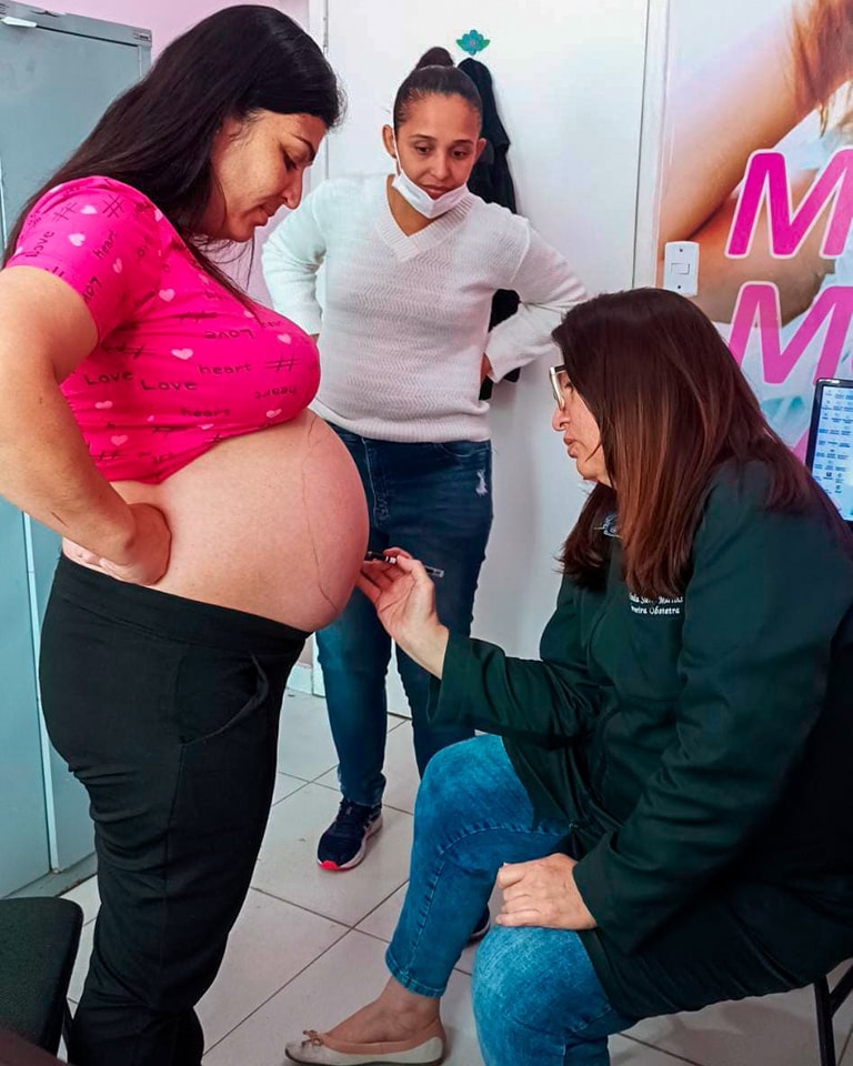 Centro de Saúde da Mulher desenvolve arteterapia para promover emoções em Três Rios
