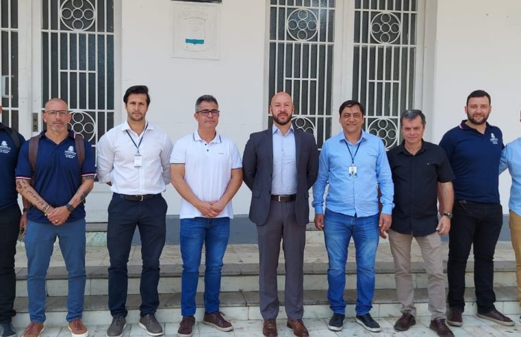 O prefeito de Teresópolis e equipe de secretários, conheceu os distritos industriais de Três Rios