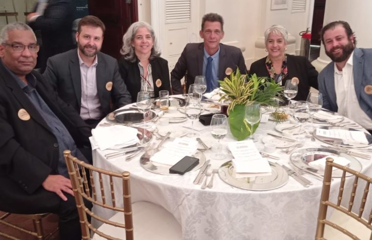 Representantes de Sindicatos de Hospedagem e Alimentação do RJ participam de almoço em comemoração ao Dia Mundial do Turismo