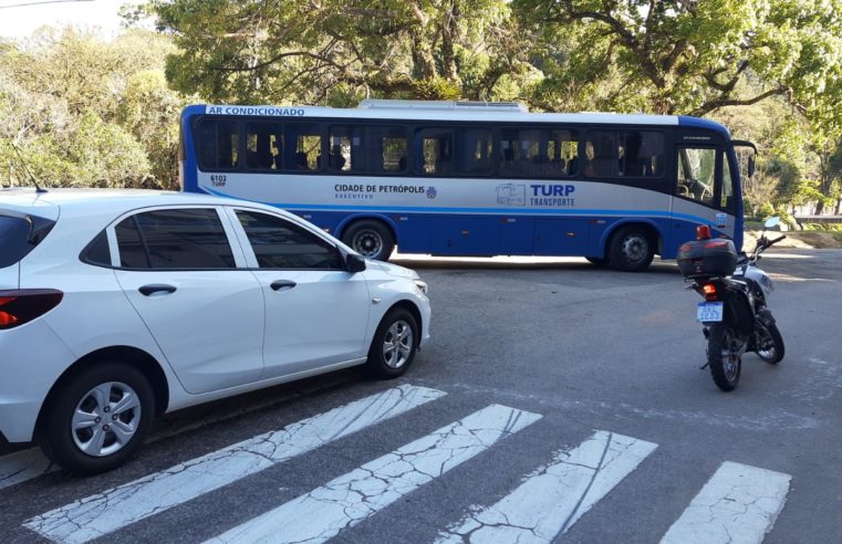 Rua Alfredo Pachá, em Petrópolis, é liberada para o trânsito