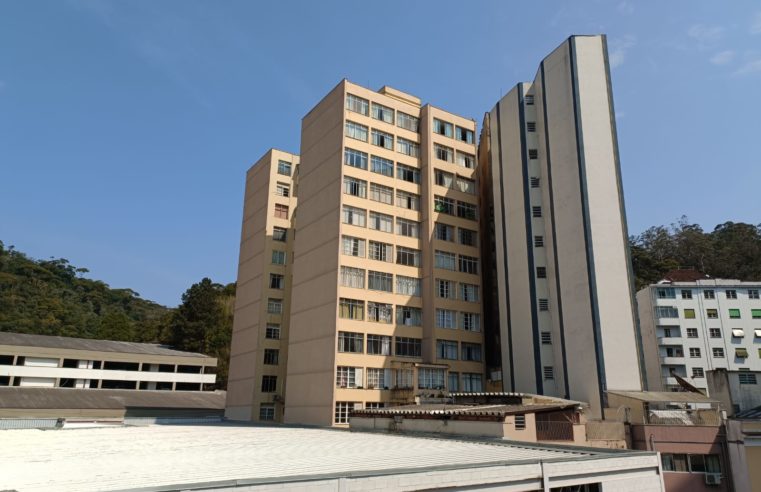 Depois de uma sexta-feira com o tempo seco, a previsão é de um fim de semana chuvoso em Petrópolis