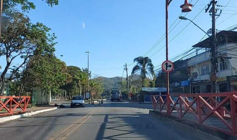 Entidades defendem medidas efetivas para solucionar problemas de engarrafamento em Itaipava