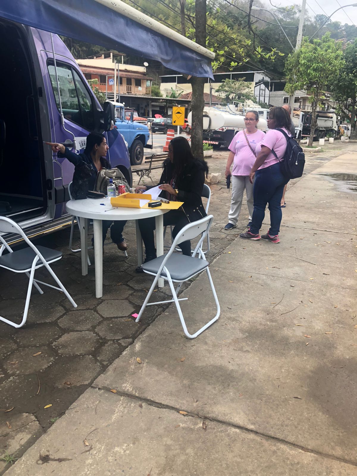 Em ação itinerante do Procon no distrito da Posse, Enel foi a que recebeu mais reclamações