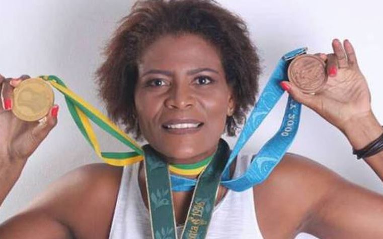 Medalhista olímpica, Alessandra, denuncia racismo: “me fez sair do taxi”.
