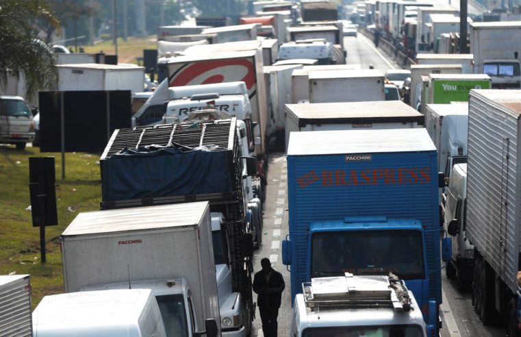 Prazo de declaração para Auxílio Caminhoneiro termina hoje