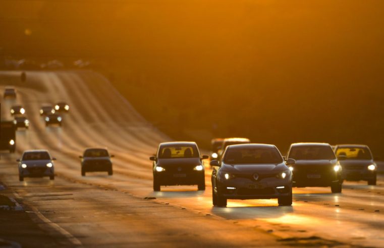 Motoristas podem aderir ao cadastro positivo a partir de hoje