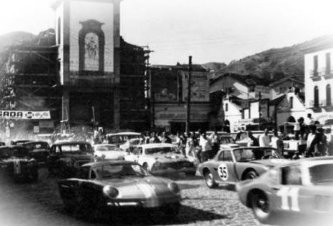 Petrópolis revive período que corridas de automóveis eram realizadas no Centro Histórico