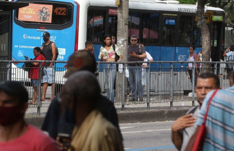 Governo e BNDES assinam acordo para financiar projetos de transporte