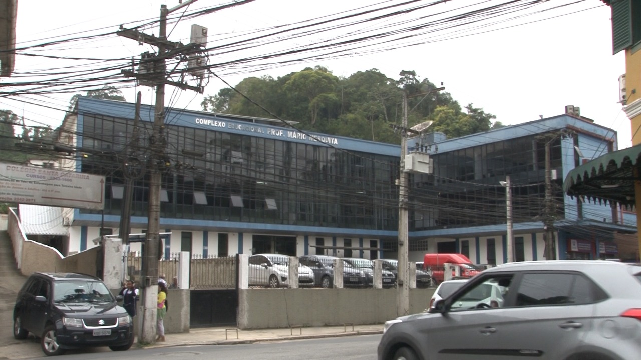 Prefeitura inicia aulas em unidade provisória, na Rua Montecaseros para obras no Liceu Cordolino Ambrósio