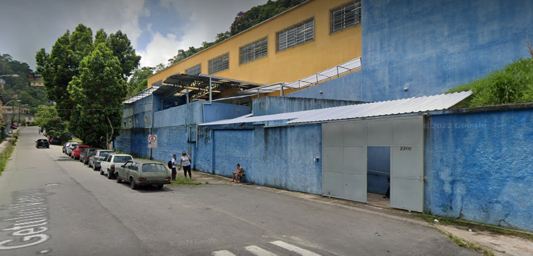 Promotoria de Petrópolis ajuíza ação para que o Município garanta uniformes escolares aos alunos da rede pública de ensino para o ano letivo de 2023