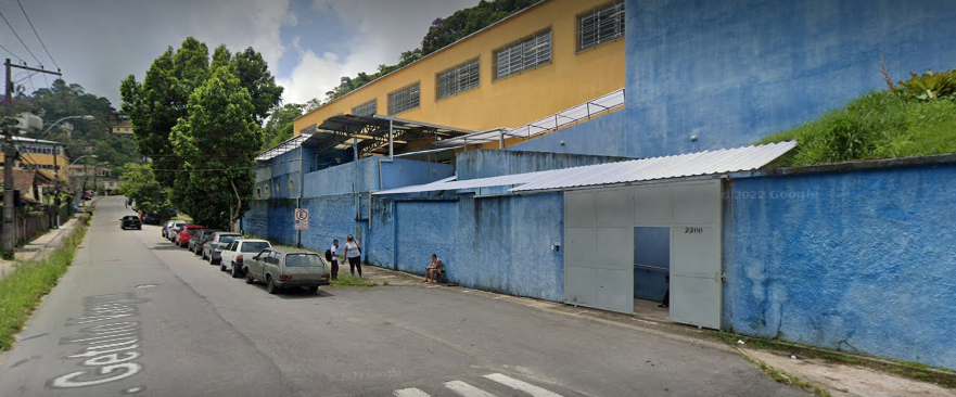 Promotoria de Petrópolis ajuíza ação para que o Município garanta uniformes escolares aos alunos da rede pública de ensino para o ano letivo de 2023