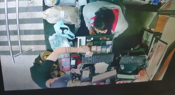 Criminoso assalta banca de jornal e padaria no Centro de Petrópolis