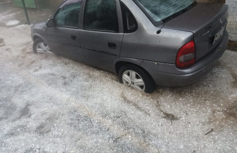 Atingidos pela chuva de granizo, em Petrópolis, terão direito a  auxílio de R$ 2