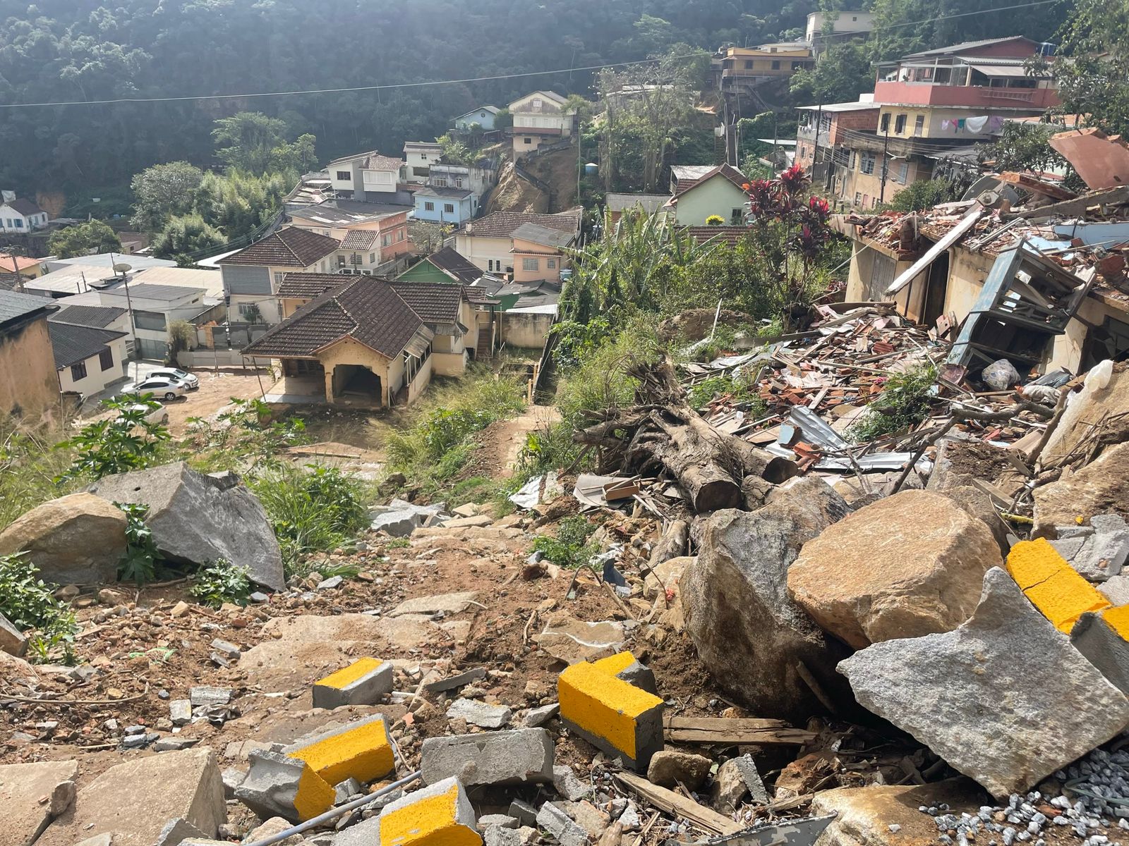 Audiência pública é convocada para discutir ações urgentes do MP para recuperar áreas atingidas pela chuva em Petrópolis