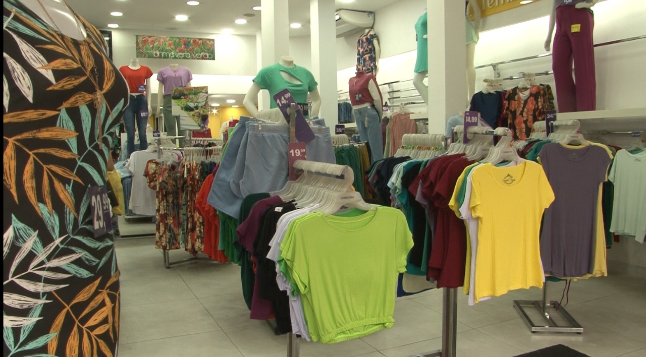 Dia do comerciário é comemorado na próxima segunda-feira (17)