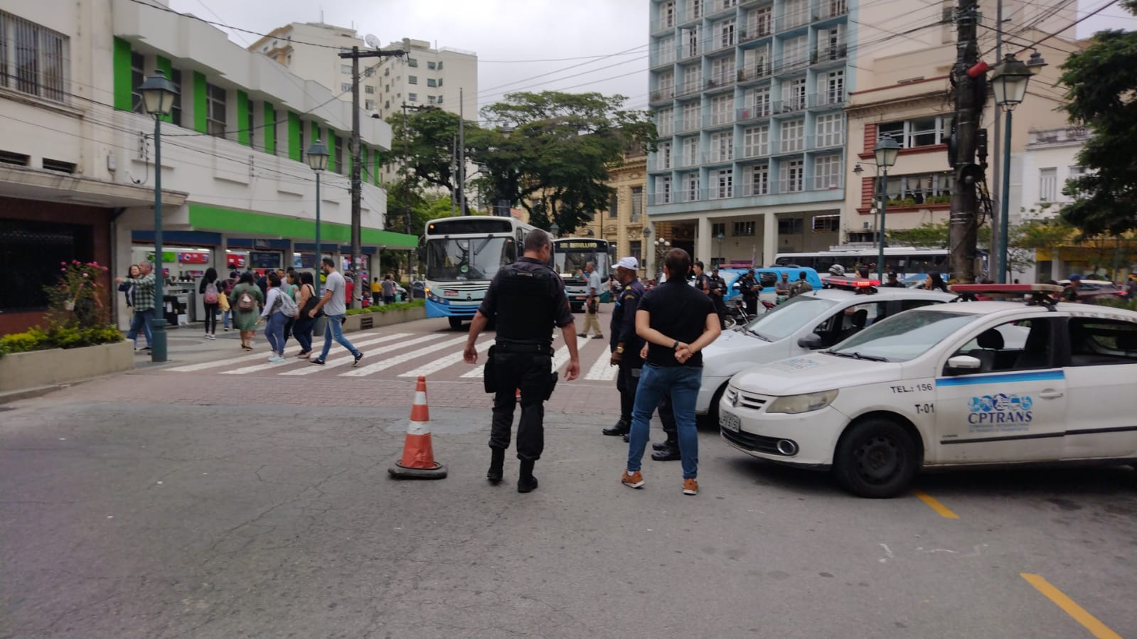 Ação conjunta da CPTrans, GCM e PM resulta na emissão de 53 autuações