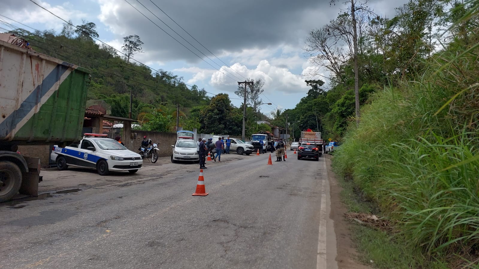 Transporte irregular: ação conjunta da CPTrans, GCM, Detran e PM acontece em Itaipava e na Posse