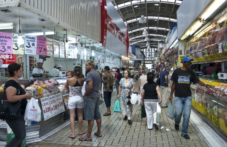 Intenção de Consumo das Famílias cresce 2,1% em outubro