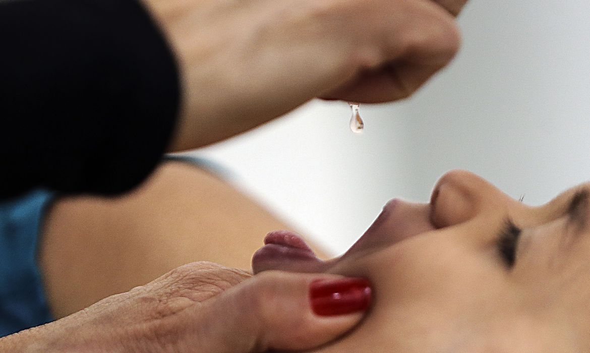 Vacina contra Poliomielite estará disponível em mais de 30 PSFs entre os dias 24 e 27 de outubro