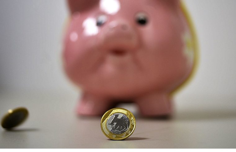 Poupança tem retirada líquida de R$ 5,9 bilhões em setembro