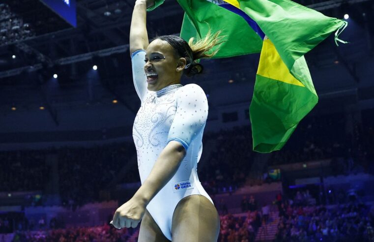 Rebeca Andrade conquista o ouro no individual geral