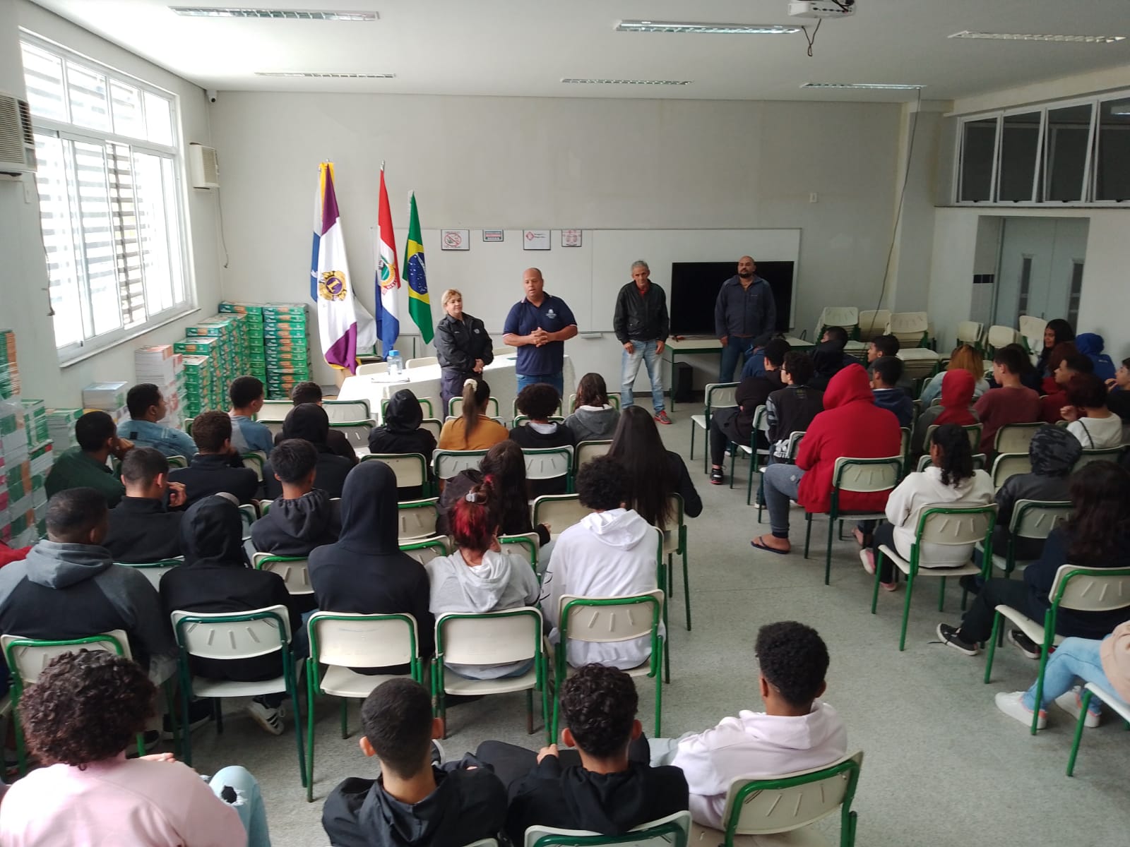 Teresópolis inicia projeto de conscientização e combate às drogas ‘Segurança na Sua Escola’