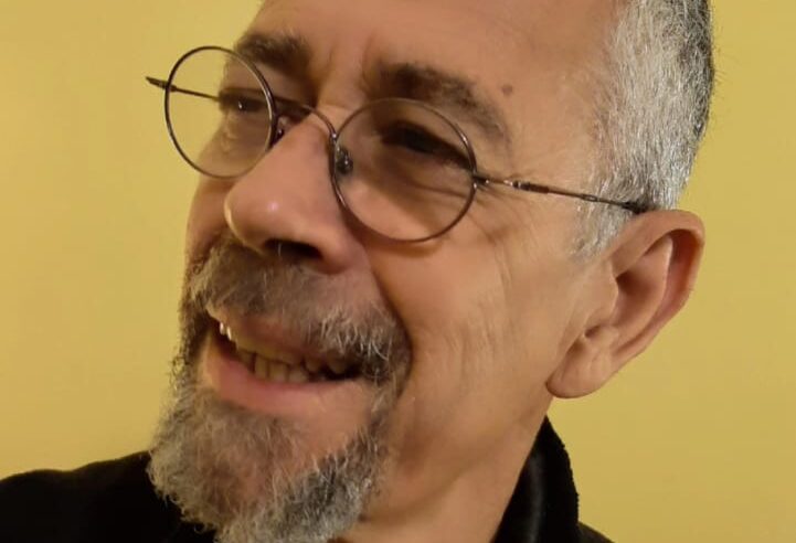 Casa de Petrópolis recebe lançamento de livros de Sylvio Costa Filho