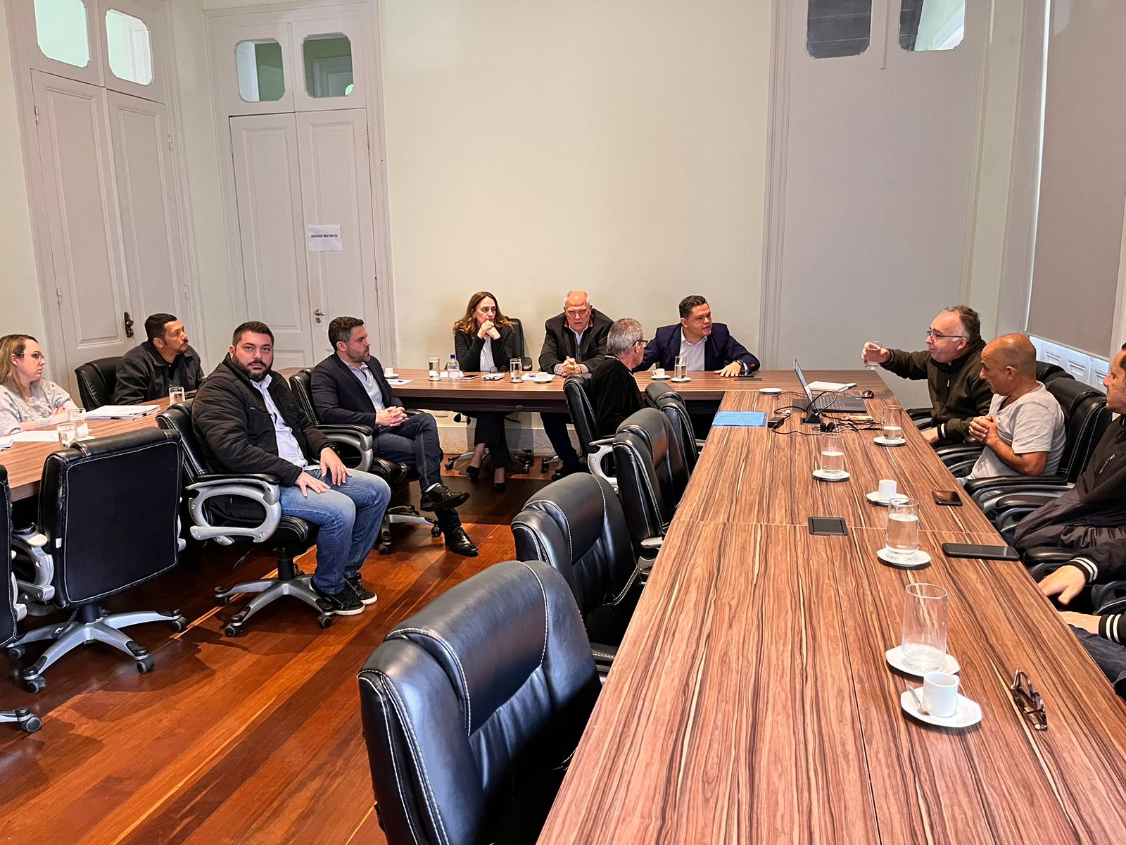 Prefeitura faz primeira reunião para implementar Sistema Eletrônico de Informações